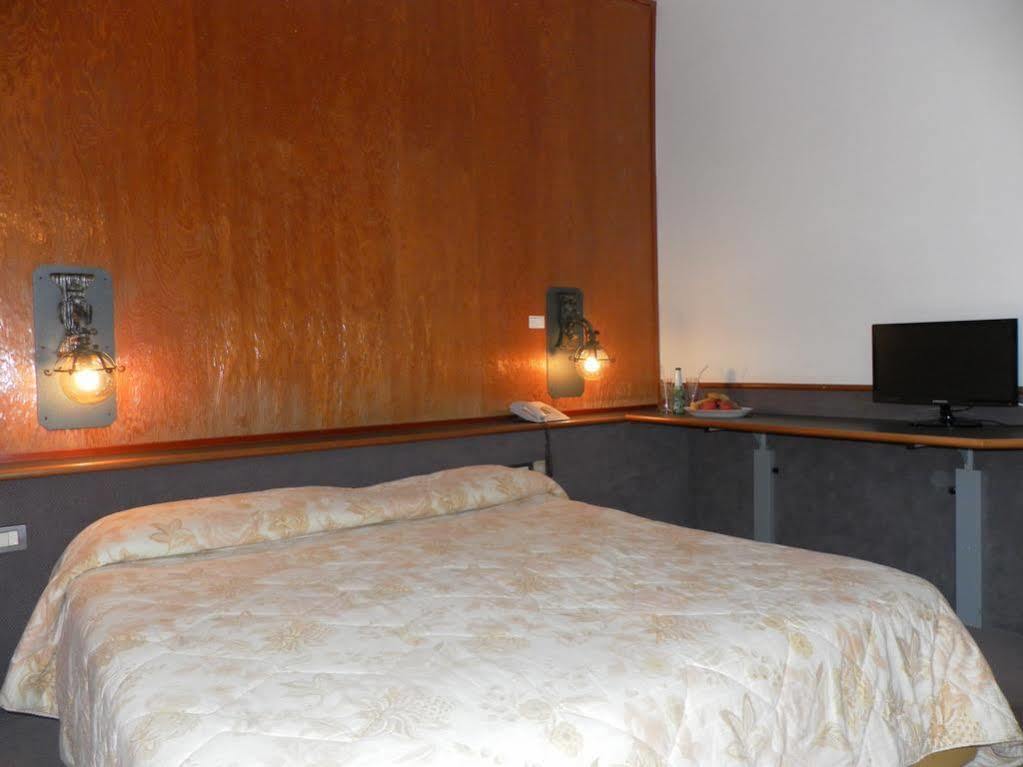 Ovindoli Park Hotel & Spa Zewnętrze zdjęcie